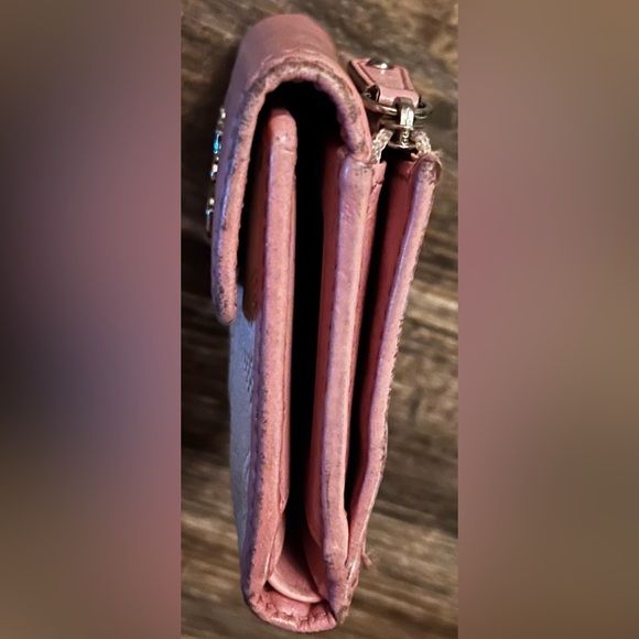 Coach Light Pink & Signature C Trifold Wallet - Picture 5 of 7